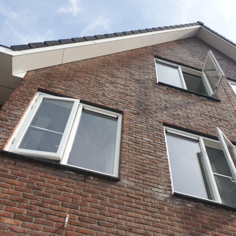 ec2ba79b-3ad6-46fe-bcfc-851f4e4860ef